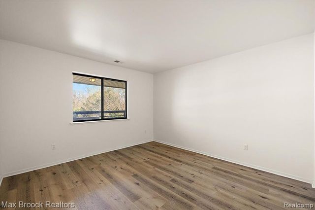 30414 Orchard Lake Road 29, Farmington Hills, MI 48334