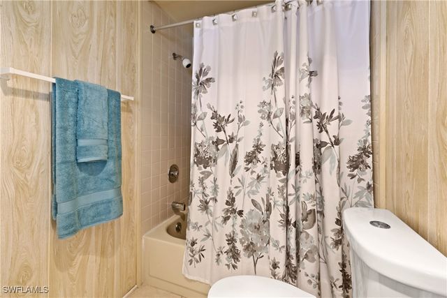 707 Palm Frond CT, North Fort Myers, FL 33917