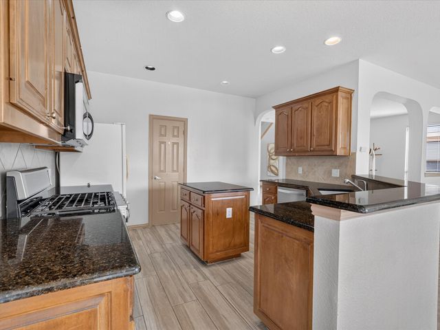 12129 Walden Wood Drive, Fort Worth, TX 76244