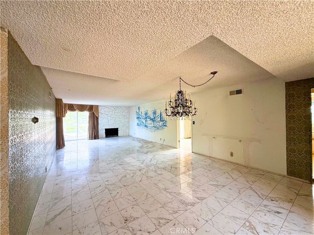 15445 Surrey Lane, La Mirada, CA 90638