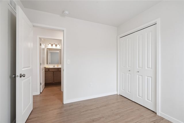 886 Summit Court, Coralville, IA 52241