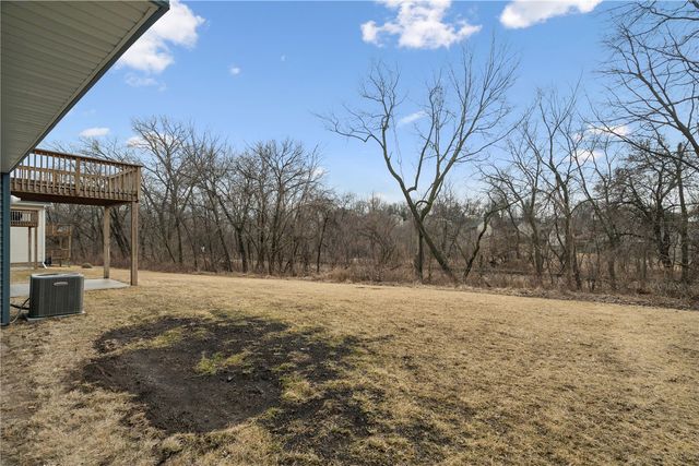 886 Summit Court, Coralville, IA 52241