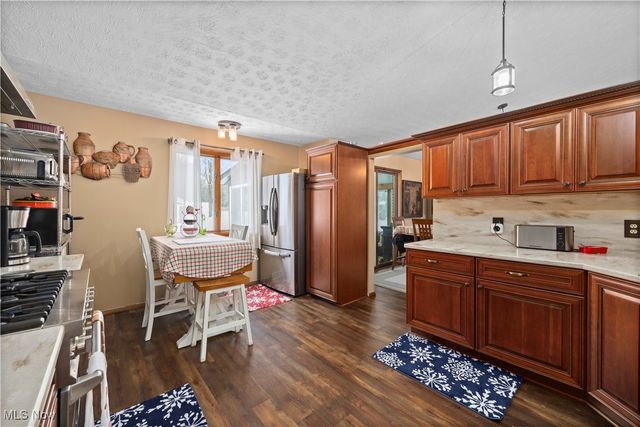 1115 Kay Drive, Lorain, OH 44053