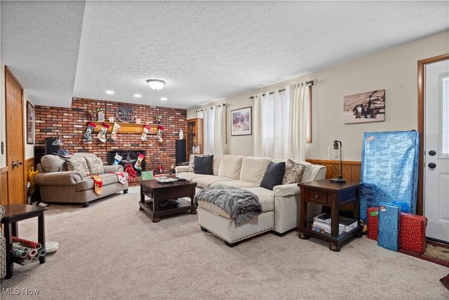 1115 Kay Drive, Lorain, OH 44053