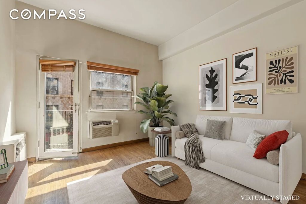 211 Thompson St Apt 2F, New York City, NY 10012