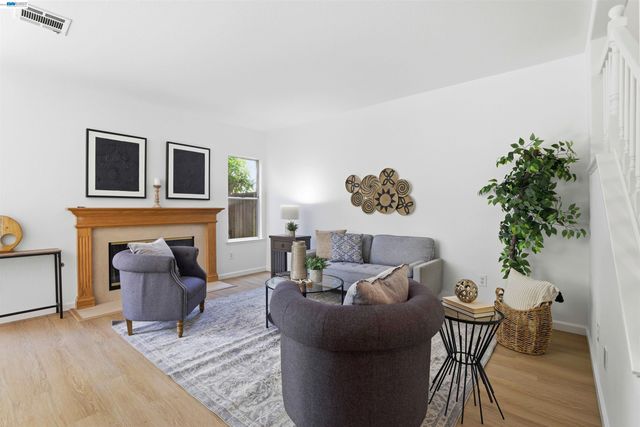 4161 Garibaldi Pl, Pleasanton, CA 94566