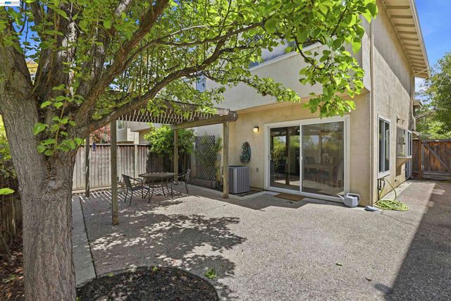 4161 Garibaldi Pl, Pleasanton, CA 94566