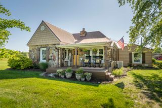 11164 North Farm Road 99, Willard, MO 65781