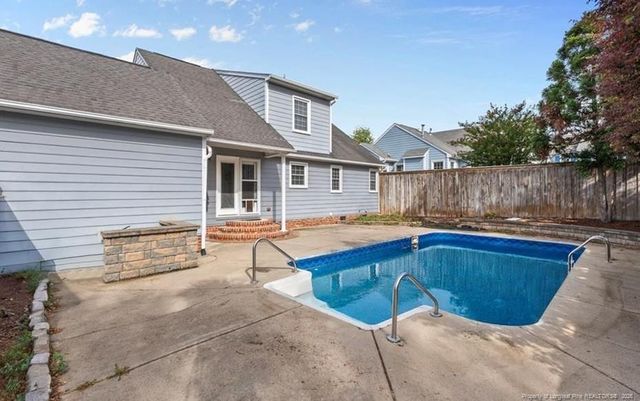 1775 Potomac Road, Fayetteville, NC 28304