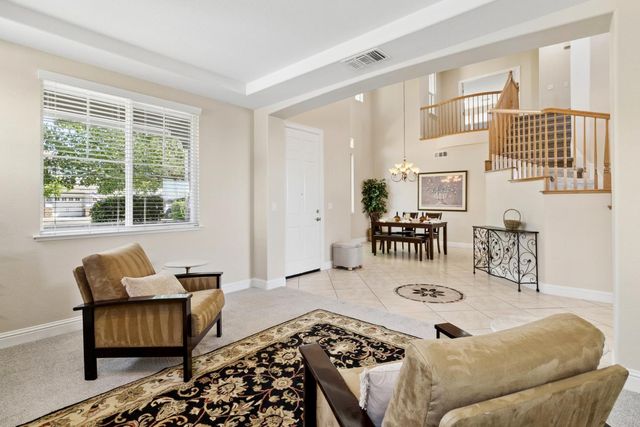 116 Emma Ct, Roseville, CA 95661