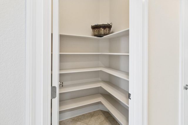 116 Emma Ct, Roseville, CA 95661