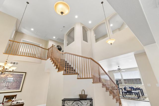 116 Emma Ct, Roseville, CA 95661