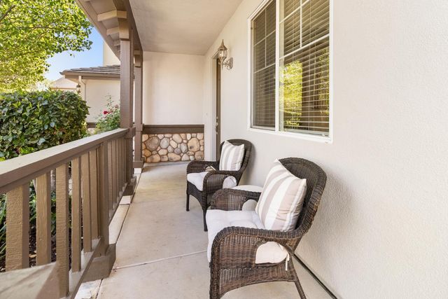 116 Emma Ct, Roseville, CA 95661