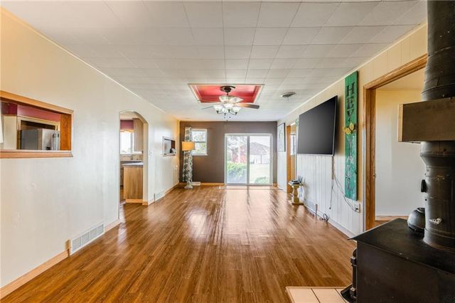 17670 SE 14th Road, Dearborn, MO 64439