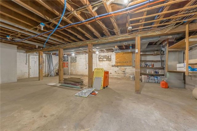 17670 SE 14th Road, Dearborn, MO 64439