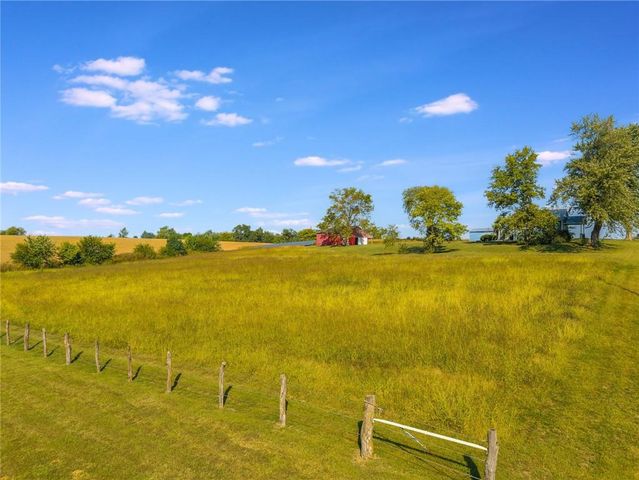 17670 SE 14th Road, Dearborn, MO 64439