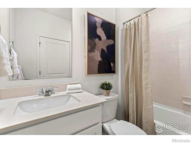 1800 Westport Avenue, Berthoud, CO 80513