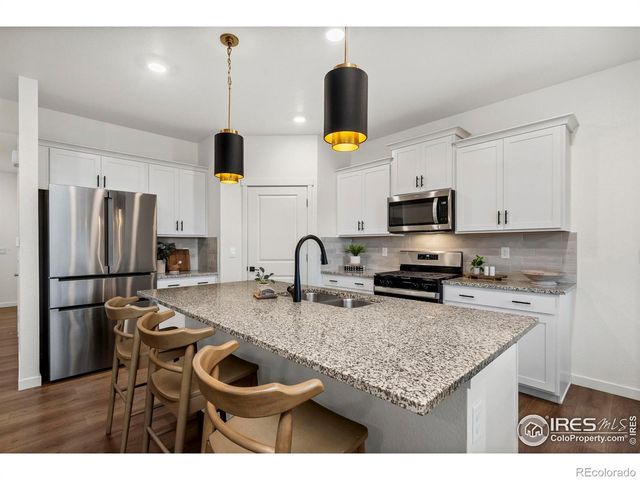 1800 Westport Avenue, Berthoud, CO 80513