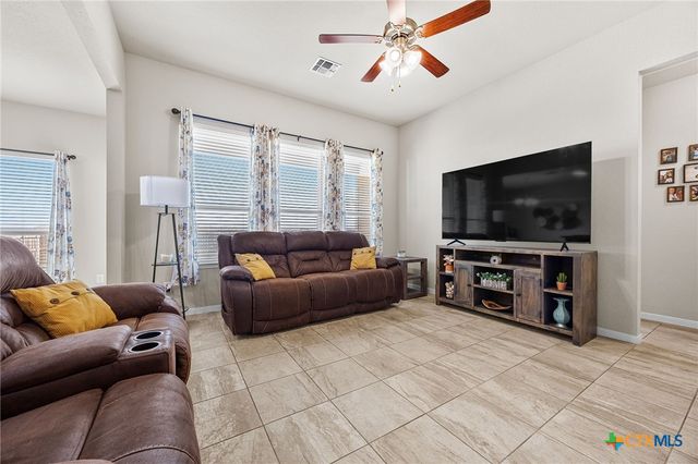 629 Skylar Heights Drive, Temple, TX 76502