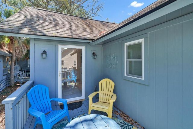 204 Sea Cloud Circle, Edisto Island, SC 29438