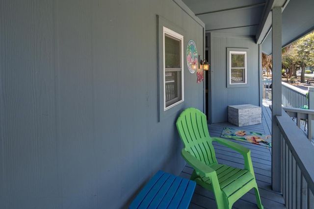 204 Sea Cloud Circle, Edisto Island, SC 29438