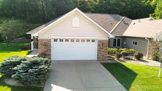 3463 Briarview Court, Red Wing, MN 55066