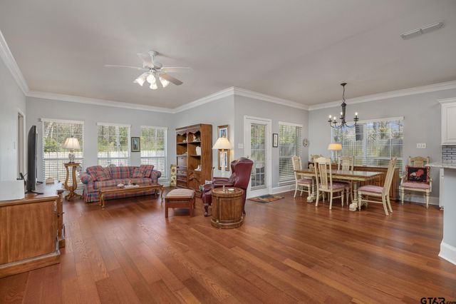 5910 Northstar Blvd, Tyler, TX 75703