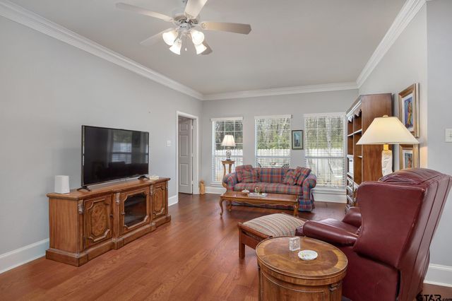 5910 Northstar Blvd, Tyler, TX 75703