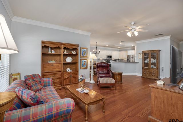 5910 Northstar Blvd, Tyler, TX 75703