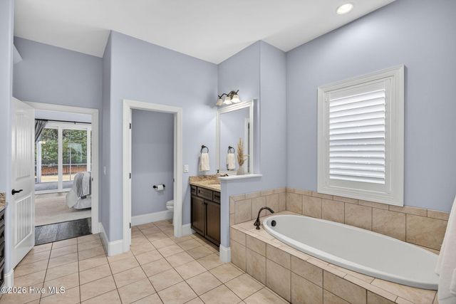 5010 Dockside Drive, Wilmington, NC 28409