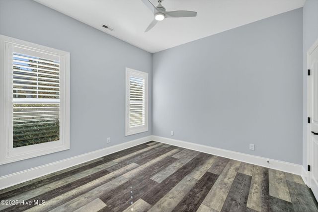 5010 Dockside Drive, Wilmington, NC 28409