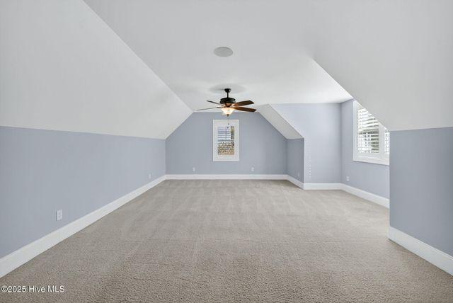 5010 Dockside Drive, Wilmington, NC 28409