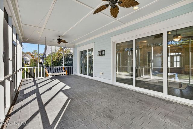 5010 Dockside Drive, Wilmington, NC 28409