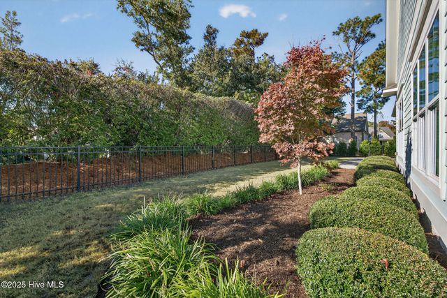 5010 Dockside Drive, Wilmington, NC 28409