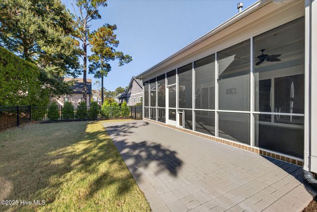 5010 Dockside Drive, Wilmington, NC 28409