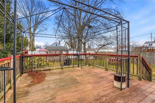 26 Pembroke Avenue, Pawtucket, RI 02860