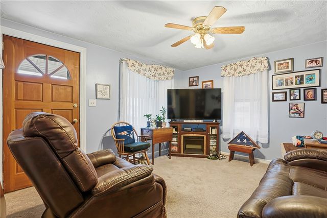 26 Pembroke Avenue, Pawtucket, RI 02860