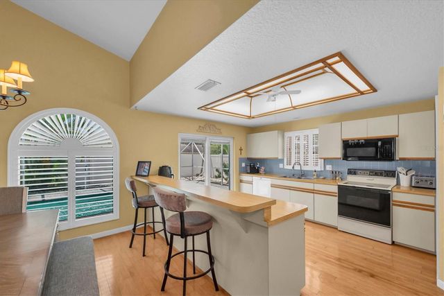 10900 63RD WAY N, Pinellas Park, FL 33782