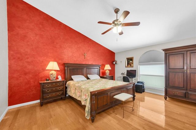 10900 63RD WAY N, Pinellas Park, FL 33782
