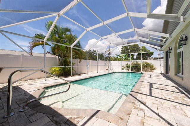 10900 63RD WAY N, Pinellas Park, FL 33782