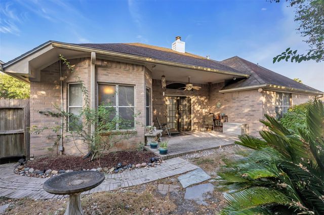 8122 Perch, Baytown, TX 77523