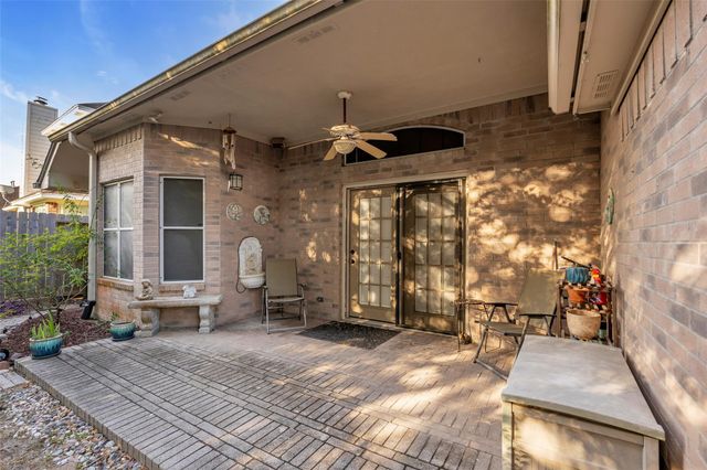 8122 Perch, Baytown, TX 77523