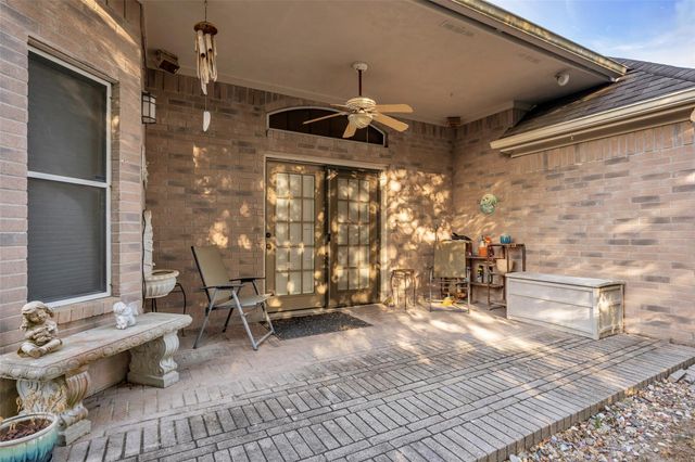 8122 Perch, Baytown, TX 77523