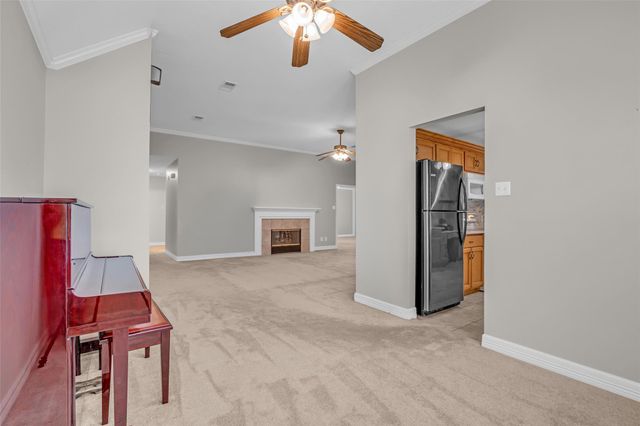 8122 Perch, Baytown, TX 77523
