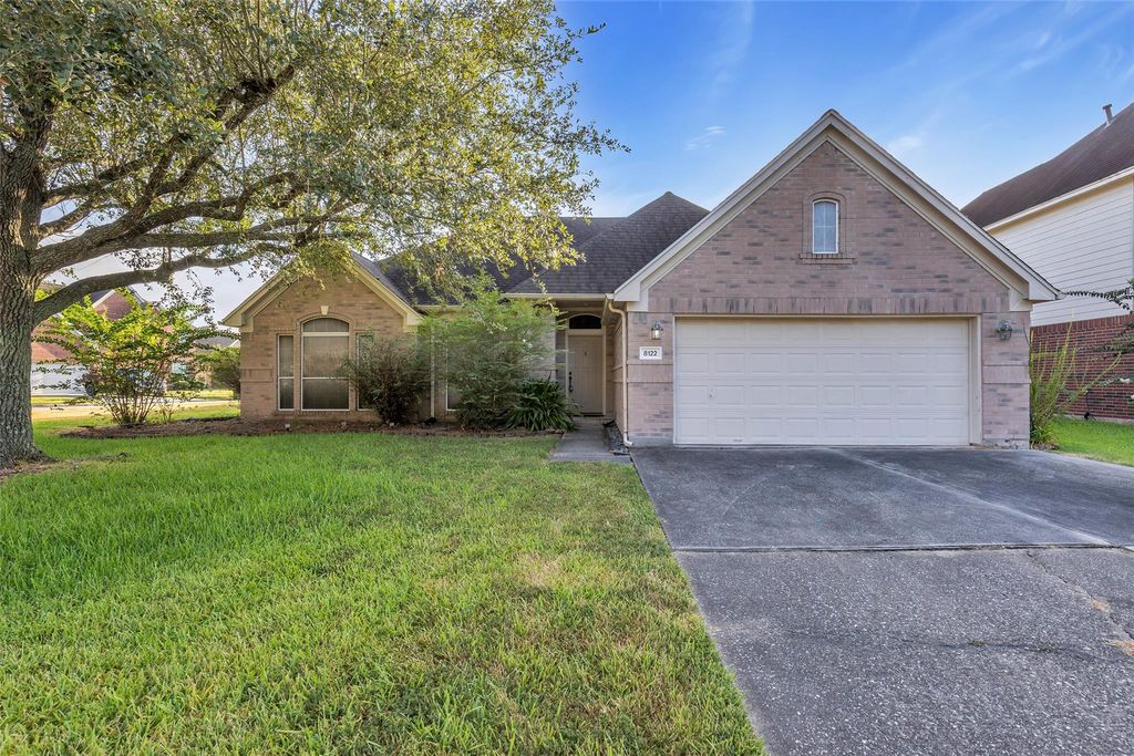 8122 Perch, Baytown, TX 77523