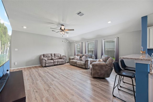 5204 Rushing Brook Lane, Rosenberg, TX 77469