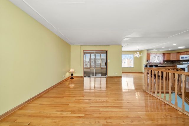 152 Oakhurst Road, Matteson, IL 60443