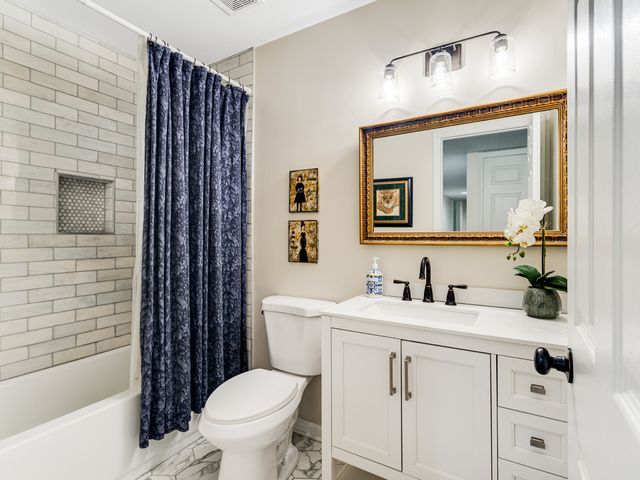 4487 Post Pl Apt 78, Nashville, TN 37205