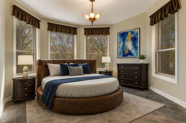 933 SLEEPY HOLLOW Drive, Cedar Hill, TX 75104