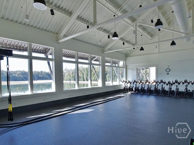 12 McRorrie Drive, Richmond Hill, GA 31324